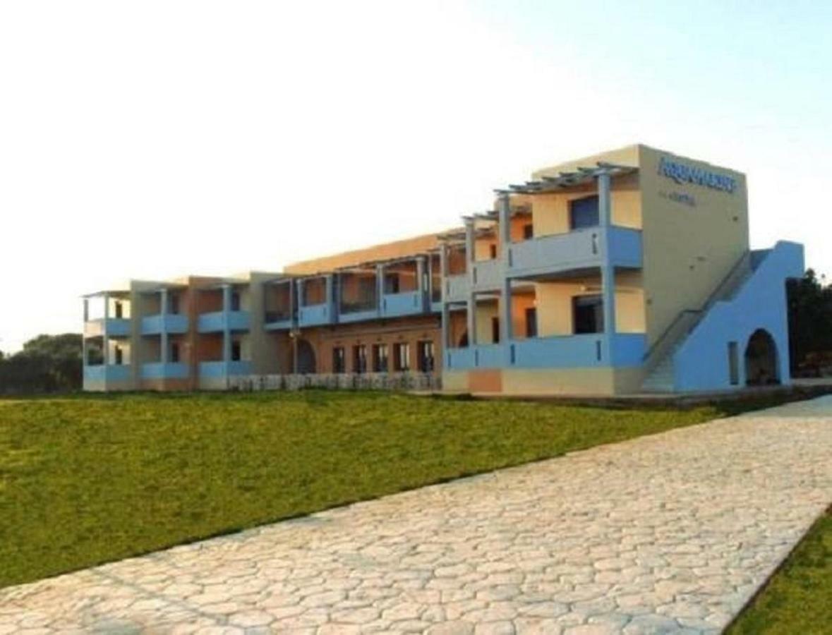Aquamarine Hotel Vigklafia Exterior foto